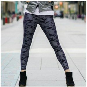 ZYIA Silver Camo Supreme High Rise Leggings Size Medium 6-8